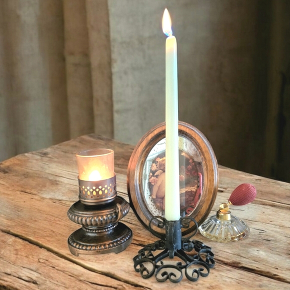 Handforged Metal Candlestick Holder, Rustic Country Cottage Victorian style - Picture 2 of 7